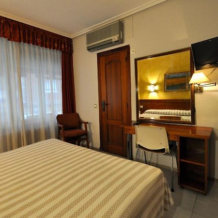 Hotel Aragon Salamanca Bagian luar foto