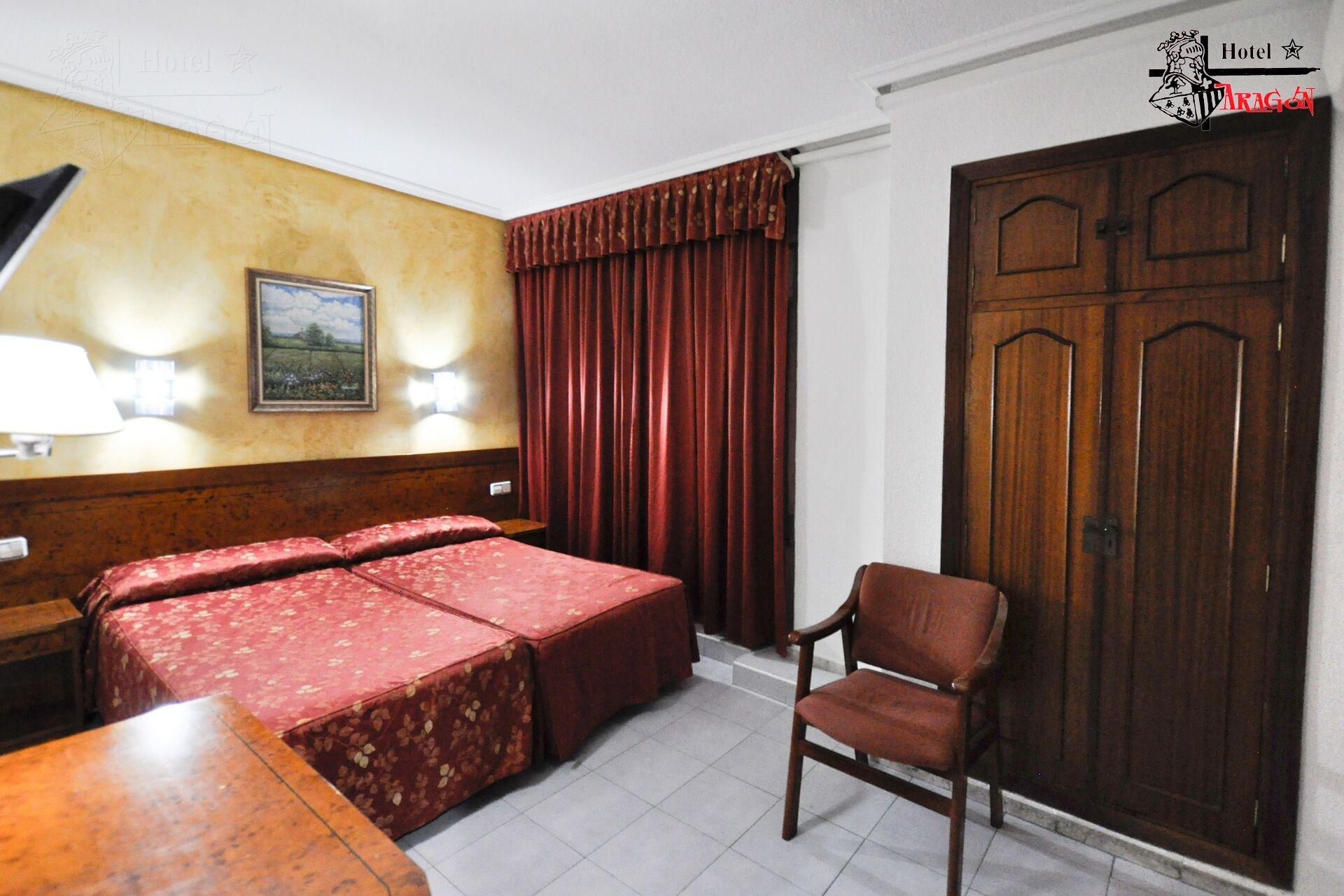 Hotel Aragon Salamanca Bagian luar foto