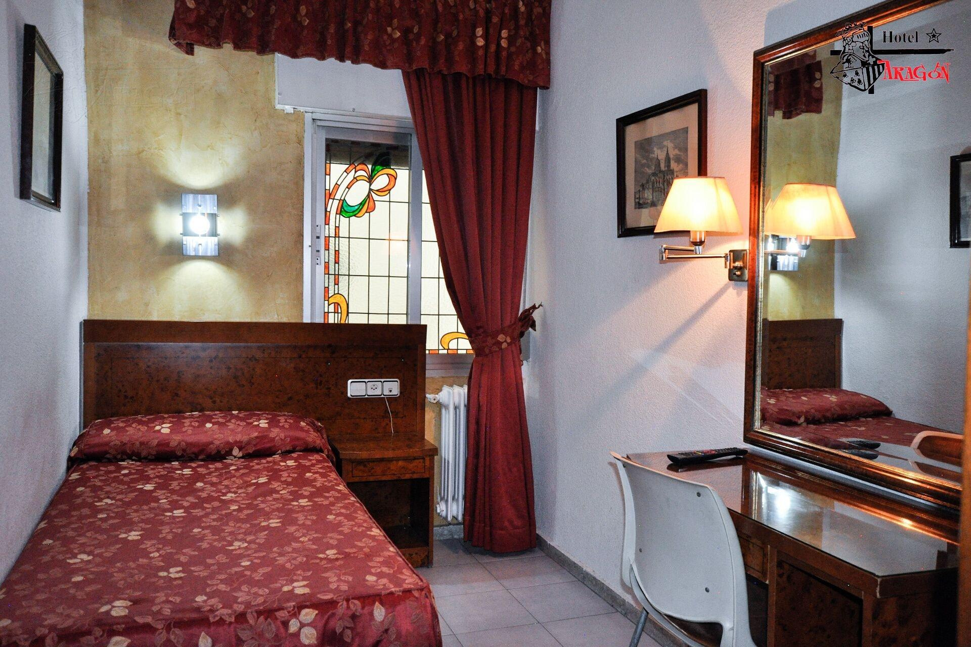 Hotel Aragon Salamanca Bagian luar foto