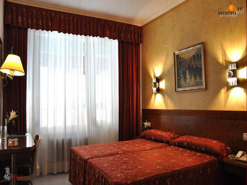 Hotel Aragon Salamanca Bagian luar foto