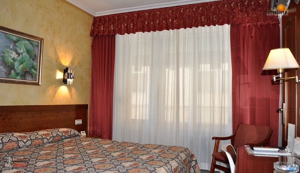 Hotel Aragon Salamanca Bagian luar foto